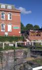 Self-catering holiday cottage - Bell House Apartments, Stroud, Gloucestershire, Cotswolds, England