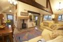 Self-catering holiday cottage - Bluebell Barn at Tinkerley Barns, Kirk Ireton, Nr Ashbourne, Derbyshire, Peak District, England