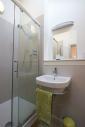 Self-catering holiday cottage - Court House Barn, Tiffield, Nr Towcester, Northamptonshire, England