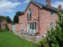 Self-catering holiday cottage in Waen, Bodfari, Denbighshire, Wales (Northern Wales) Self-catering holiday cottage in Waen, Bodfari, Denbighshire, Wales (Northern Wales)