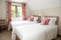 Self-catering holiday cottage - Kite's Gate, Kingham, Oxfordshire, Cotswolds, England