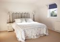 Self-catering holiday cottage - Yew Tree Cottage, East Boldre, Nr Lymington, Hampshire, New Forest, England