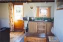 Self-catering holiday cottage - Carthouse Cottage, Moreton, Thame, Nr Cotswolds, Oxfordshire, England
