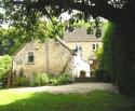 Self-catering holiday cottage in Dursley, Near Uley, Gloucestershire, Cotswolds, England (Central England) Self-catering holiday cottage in Dursley, Near Uley, Gloucestershire, Cotswolds, England (Central England)