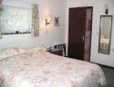 Self-catering holiday cottage - Mary's Cottage, Bredon, Nr Tewkesbury, Gloucestershire, Cotswolds, England