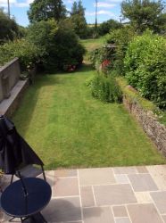 Stable Lodge patio & garden