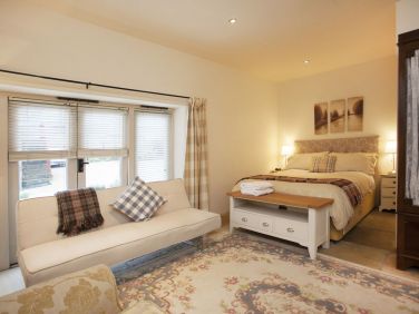 Ground Floor Family room 4 Double bed & 2 Sofa beds
