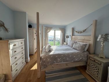 Another view of the Master bedroom with sea view