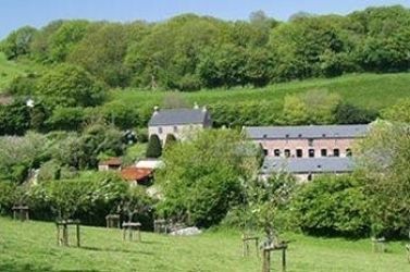 Beeson Farm and orchard