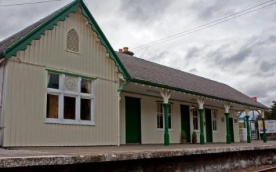 'Off the Rails' at Plockton Station