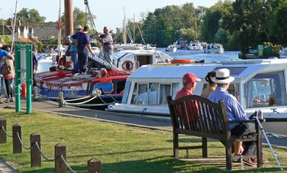 Or simply sit back & soak up the wonderful atmosphere