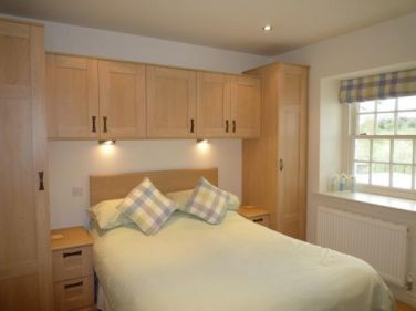 Rear bedroom