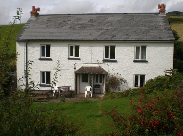 Hollowcombe Cottage 6 Bedroom Holiday House In Devon Sleeps 12