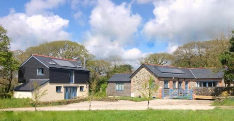 Violet and Primrose at Breezydaze