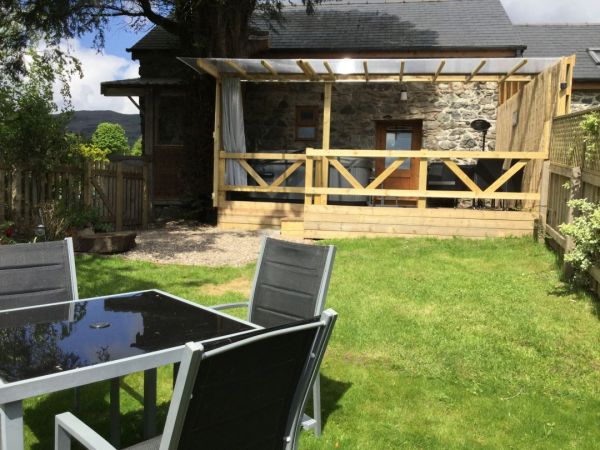 Belle Vue Dog Friendly Cottage In Powys Sleeps 4 Cot Off Road