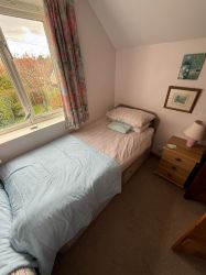 Twin bed room overlooking the garden