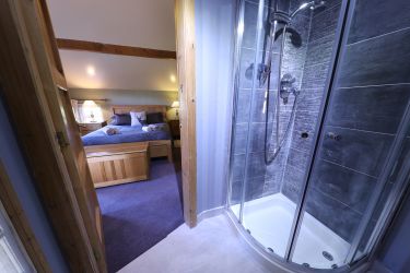 Master bedroom - 3 of the 5 bedrooms are ensuite