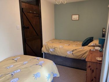 Twin Bedroom