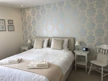 Bed 2 superking or 2 single you choose