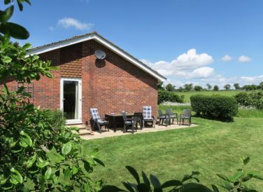 Large, private and peaceful garden.