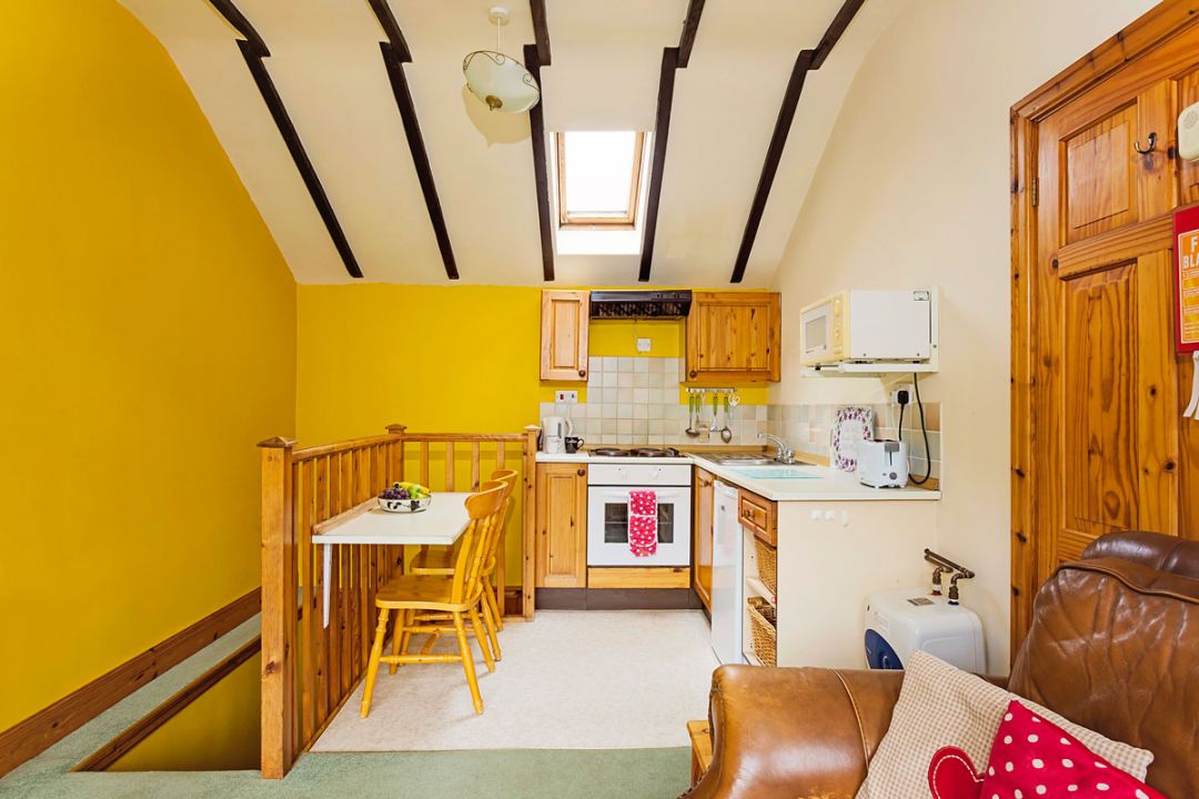 The Stables, Romantic Home in The Lake District, Sleeps 2, Hot Tub