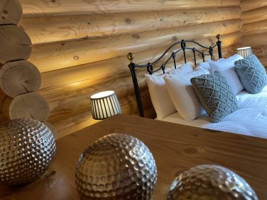 Snowdrop at Stretton Lakes Lodges
