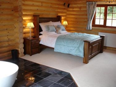 Poppy at Stretton Lakes Lodges