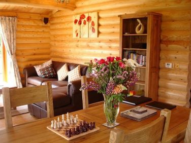 Poppy at Stretton Lakes Lodges