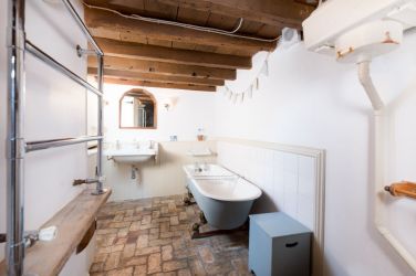 Character family bathroom