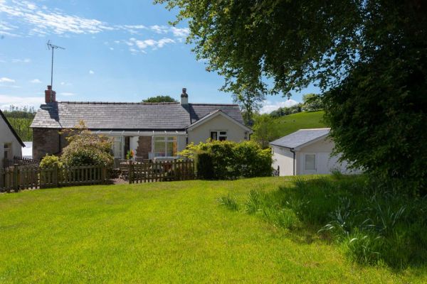 Ford Hill Cottage