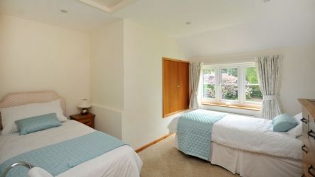 Twin Bedroom