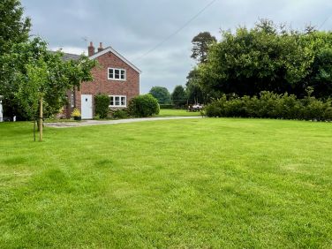 Yew Tree Farm Cottage