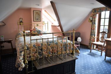 Laburnum Double bedroom additional shot