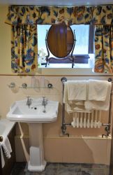 Laburnum Bathroom