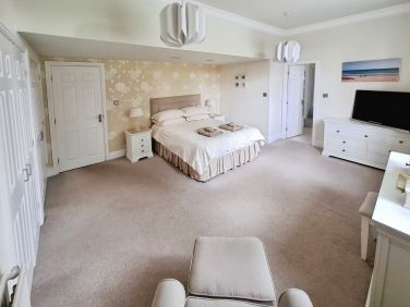 Main bedroom