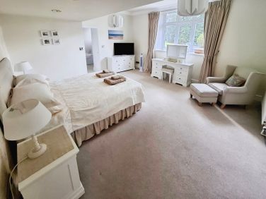 Main bedroom