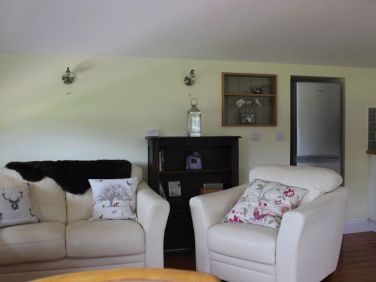 Sitting area with comfy seating