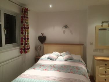 Double bedroom with ensuite (ground floor)