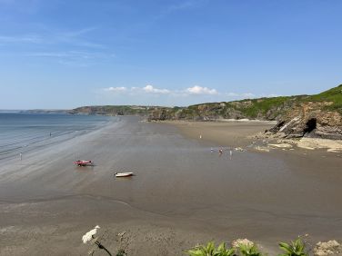 Little Haven & Settlands beach is huge at low tide