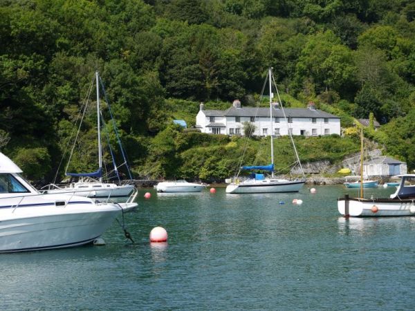 No 2 Old Coastguard S Cottage Waterside Rental In Devon Sleeps 6