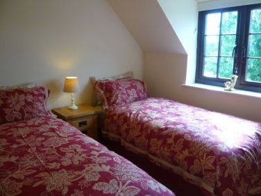Twin Bedroom