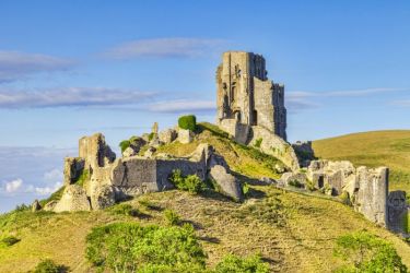 Corfe Castle -  7 min drive from your door