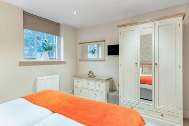 No 1 Darcy Mews