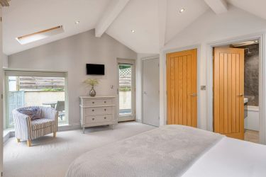 No 1 Darcy Mews