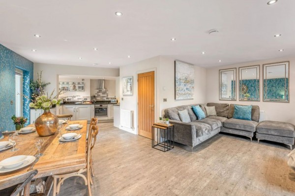 No 1 Darcy Mews