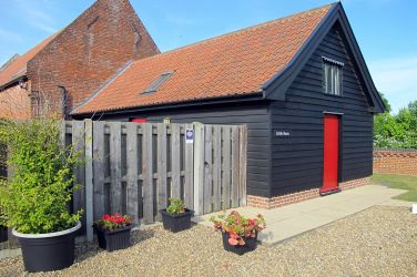 Little Barn