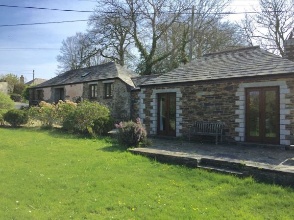 Foxglove Barn Self Catering Rental In Cornwall Sleeps 4 Log Burner