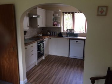 Newly refurbished kitchen/ open plan dining room