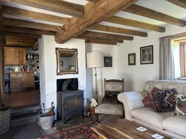 Llangain Farmhouse and Barn