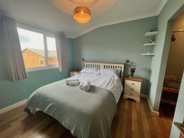 The main bedroom has an ensuite.